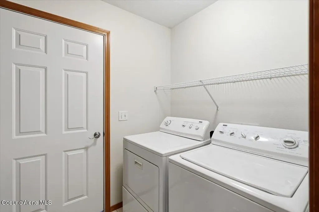 215 W Chippewa Drive Post Falls ID 83854