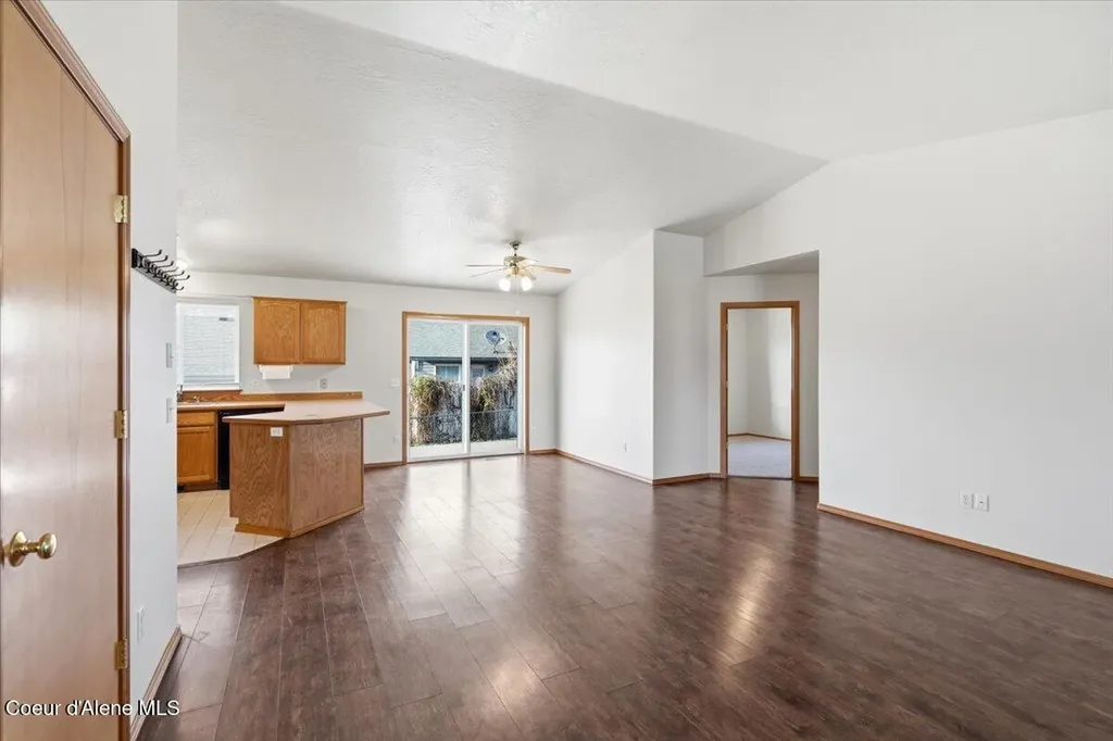 215 W Chippewa Drive Post Falls ID 83854