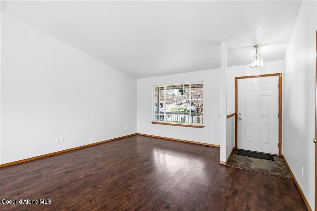 215 W Chippewa Drive Post Falls ID 83854
