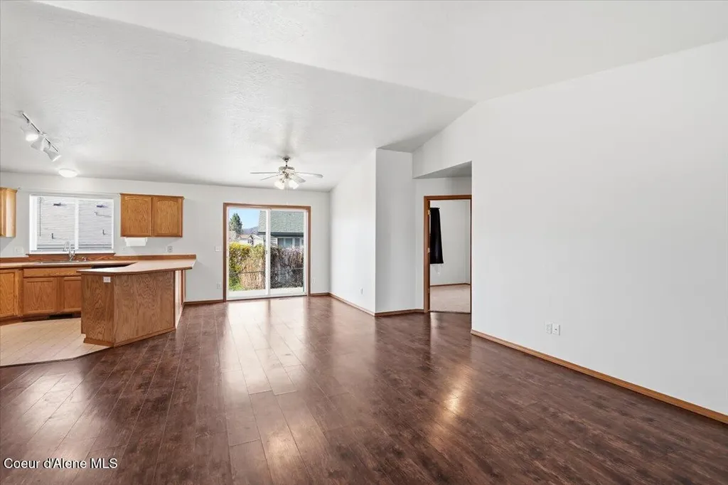 215 W Chippewa Drive Post Falls ID 83854