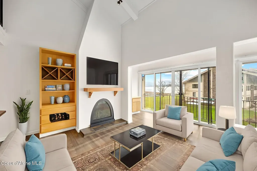 301 Iberian Way Sandpoint ID 83864