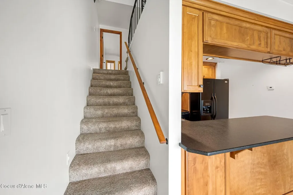 301 Iberian Way Sandpoint ID 83864