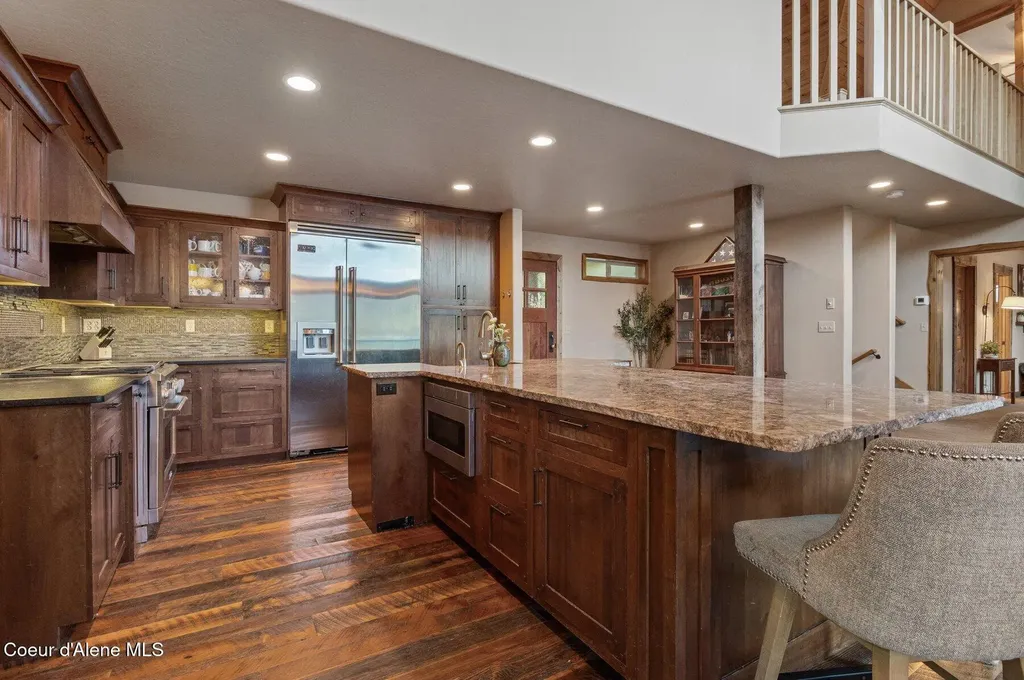 6469 E Evernade Road Hayden ID 83835