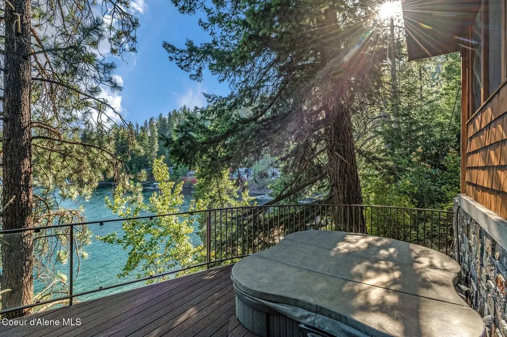 6469 E Evernade Road Hayden ID 83835