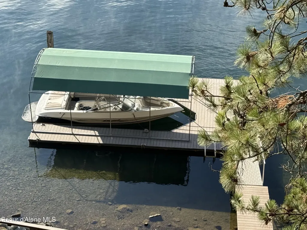 6469 E Evernade Road Hayden ID 83835