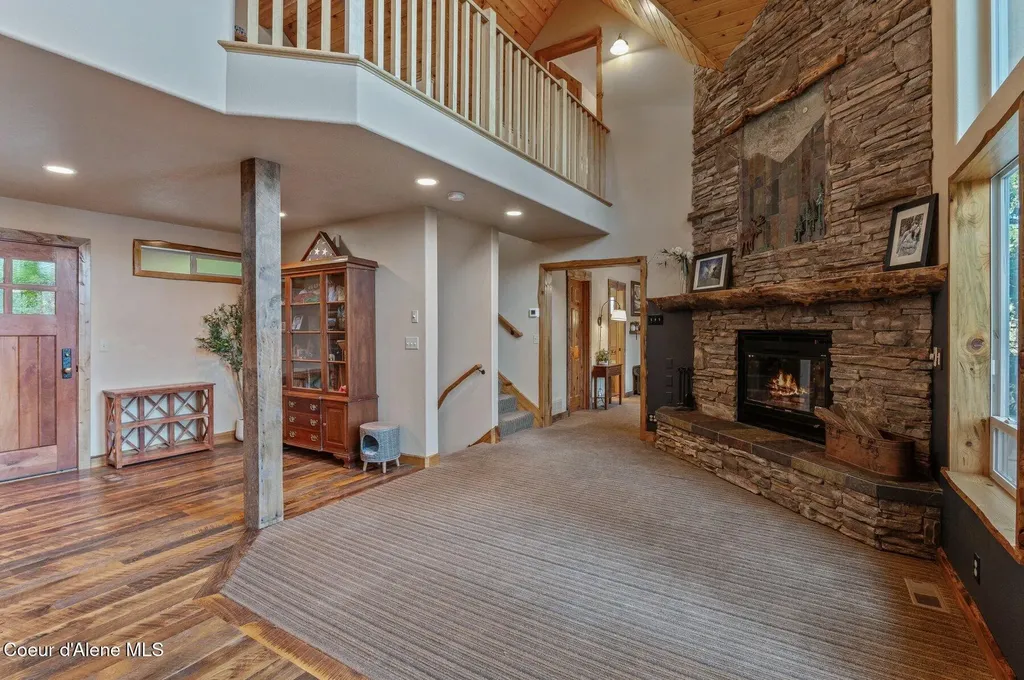 6469 E Evernade Road Hayden ID 83835