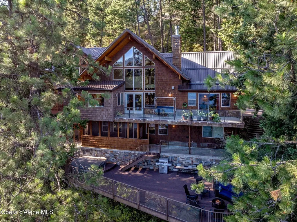 6469 E Evernade Road Hayden ID 83835
