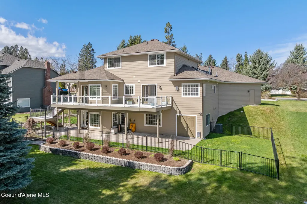 744 N Dundee Drive Post Falls ID 83854