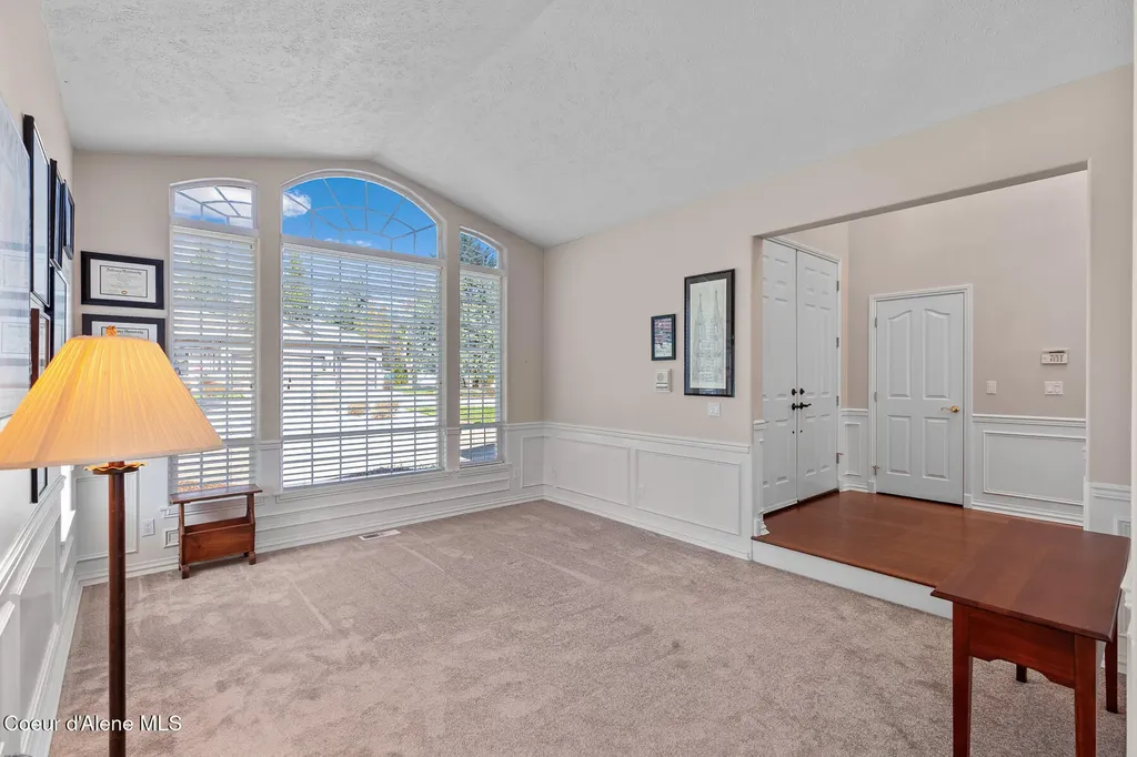 744 N Dundee Drive Post Falls ID 83854