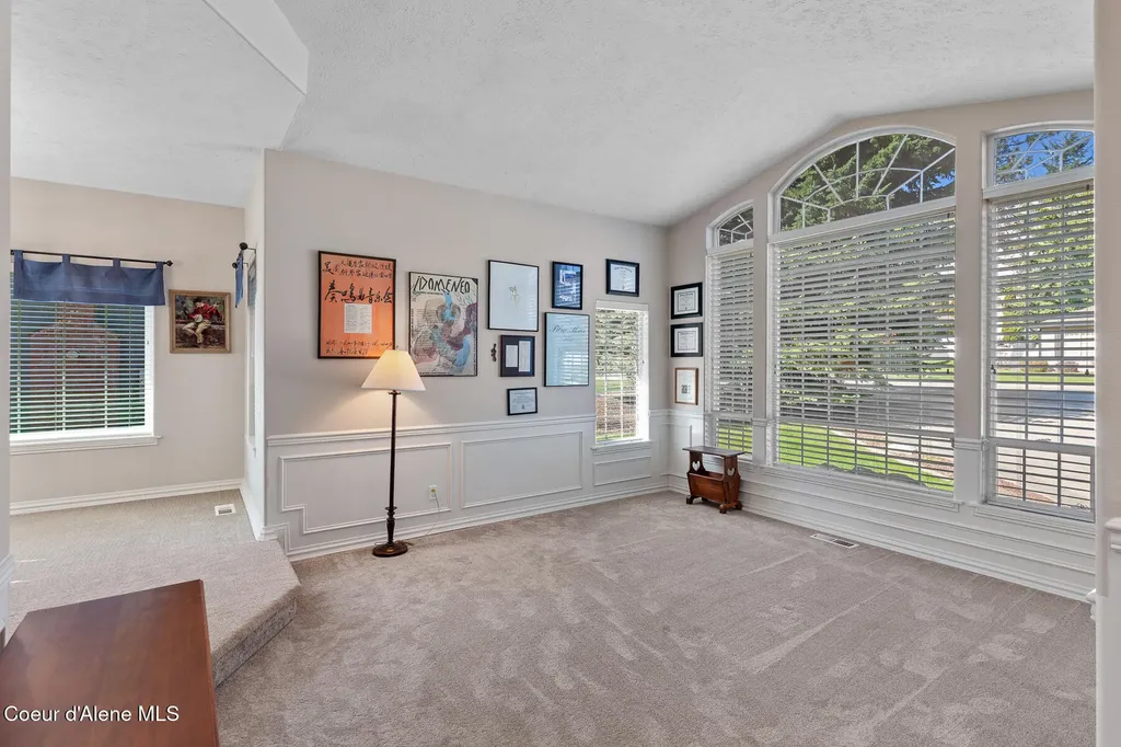 744 N Dundee Drive Post Falls ID 83854