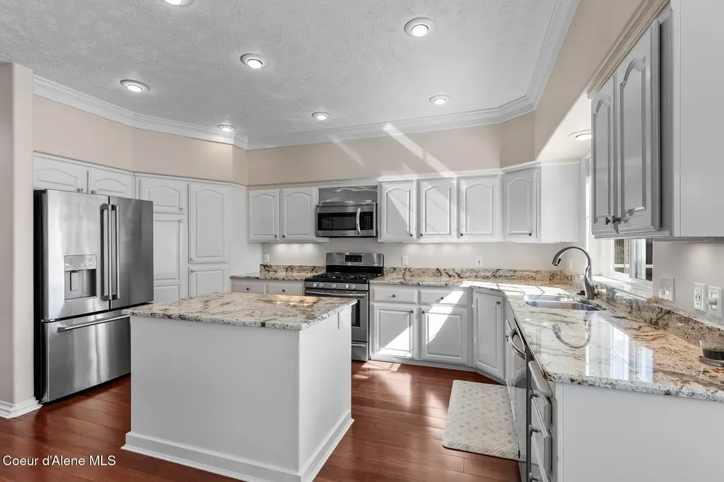 744 N Dundee Drive Post Falls ID 83854