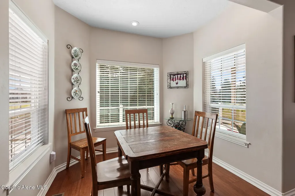 744 N Dundee Drive Post Falls ID 83854