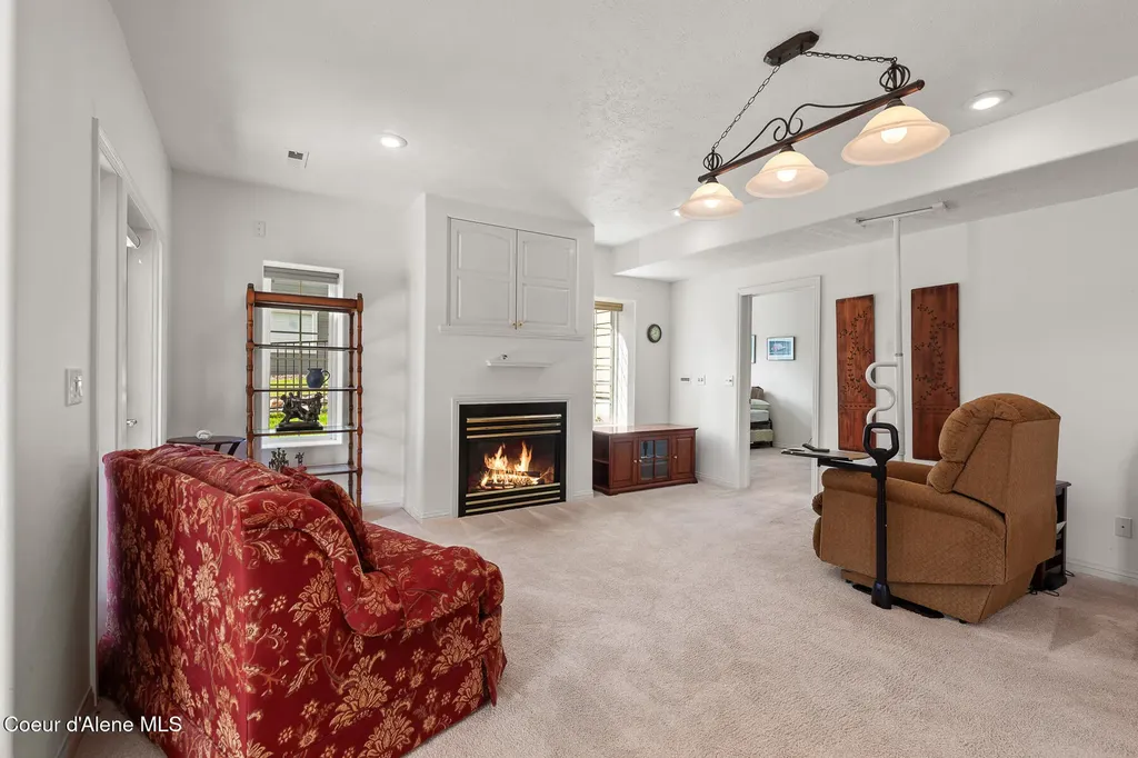 744 N Dundee Drive Post Falls ID 83854