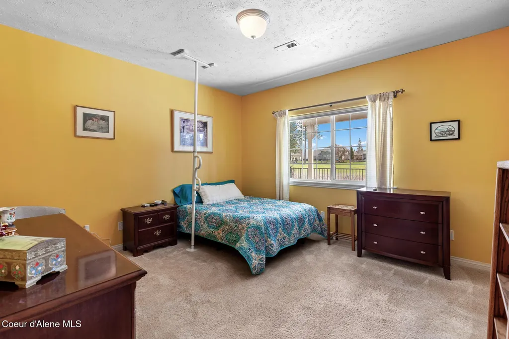 744 N Dundee Drive Post Falls ID 83854