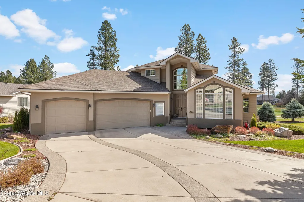 744 N Dundee Drive Post Falls ID 83854