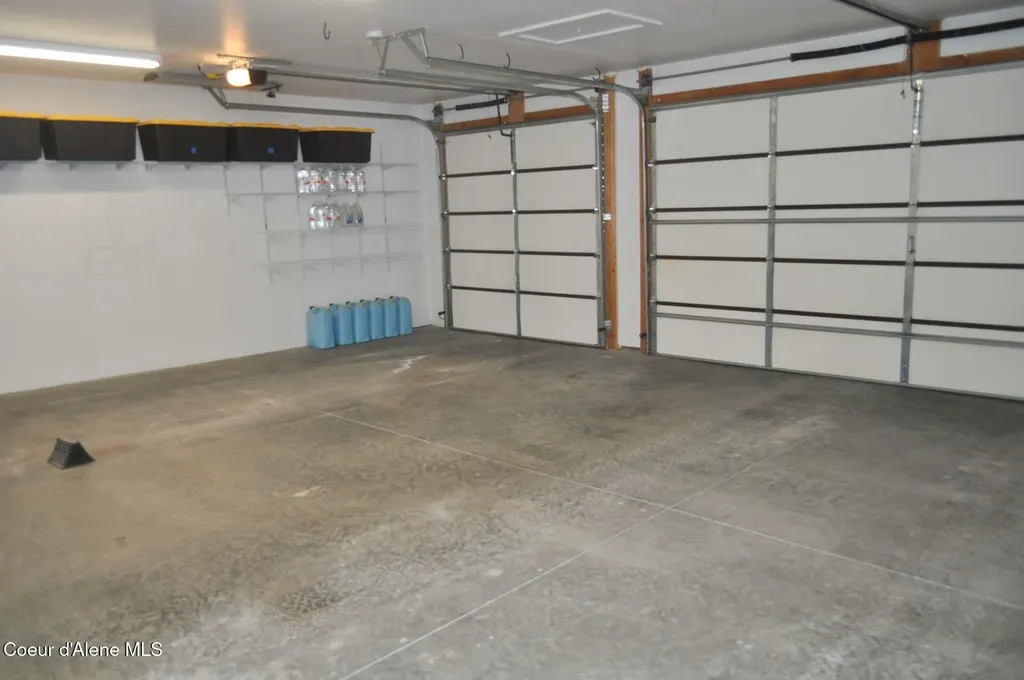 11111 E Arroyo Lane Athol ID 83801