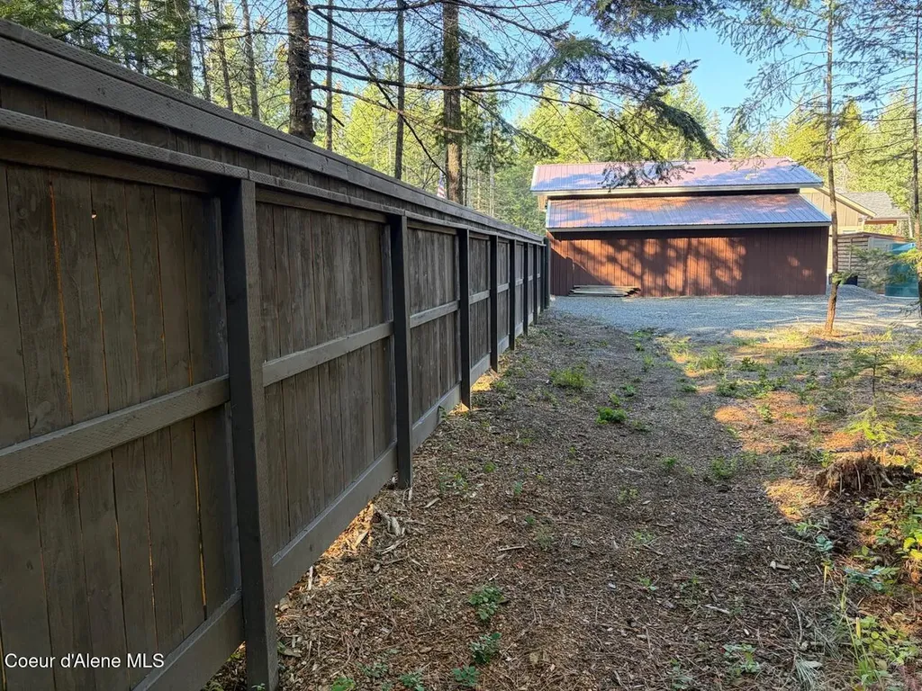 11111 E Arroyo Lane Athol ID 83801