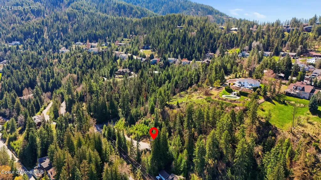 3378 E Doe Run Court Hayden ID 83835