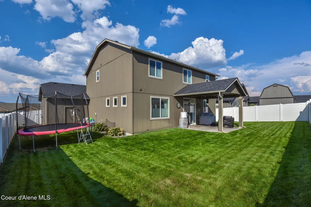 6012 W Twister Road Rathdrum ID 83858