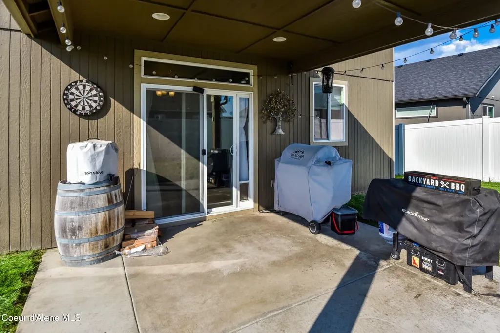 6012 W Twister Road Rathdrum ID 83858