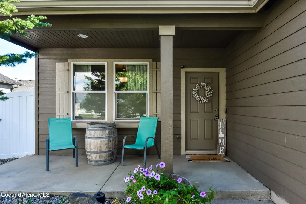 6012 W Twister Road Rathdrum ID 83858