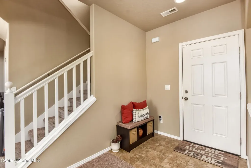 6012 W Twister Road Rathdrum ID 83858