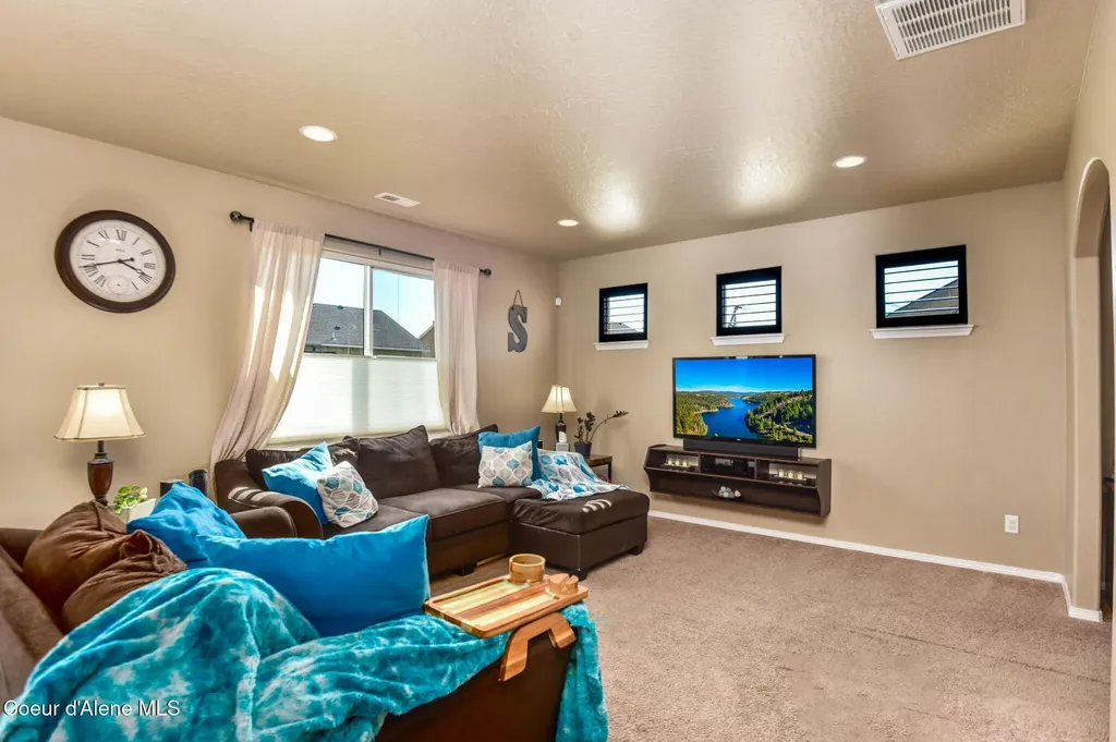 6012 W Twister Road Rathdrum ID 83858