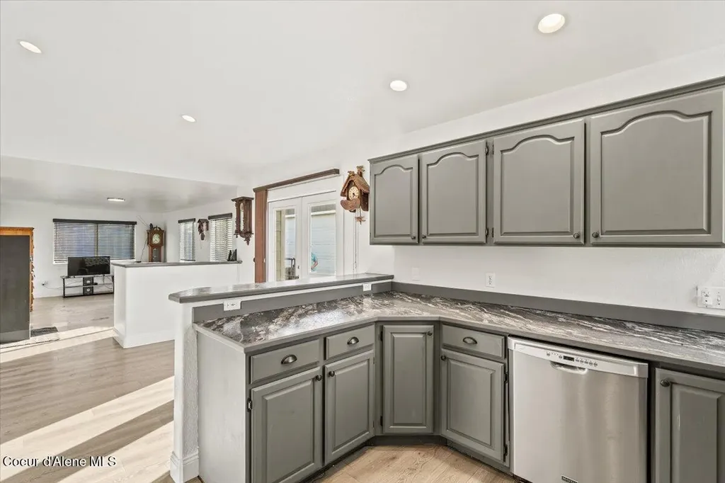 9269 N Crabapple Court Hayden ID 83835