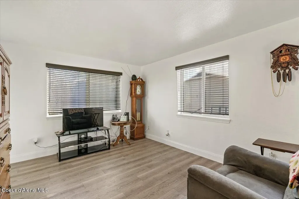 9269 N Crabapple Court Hayden ID 83835