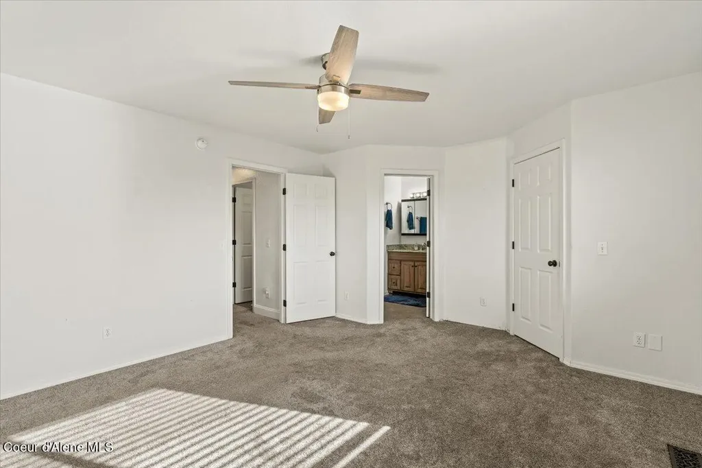 9269 N Crabapple Court Hayden ID 83835