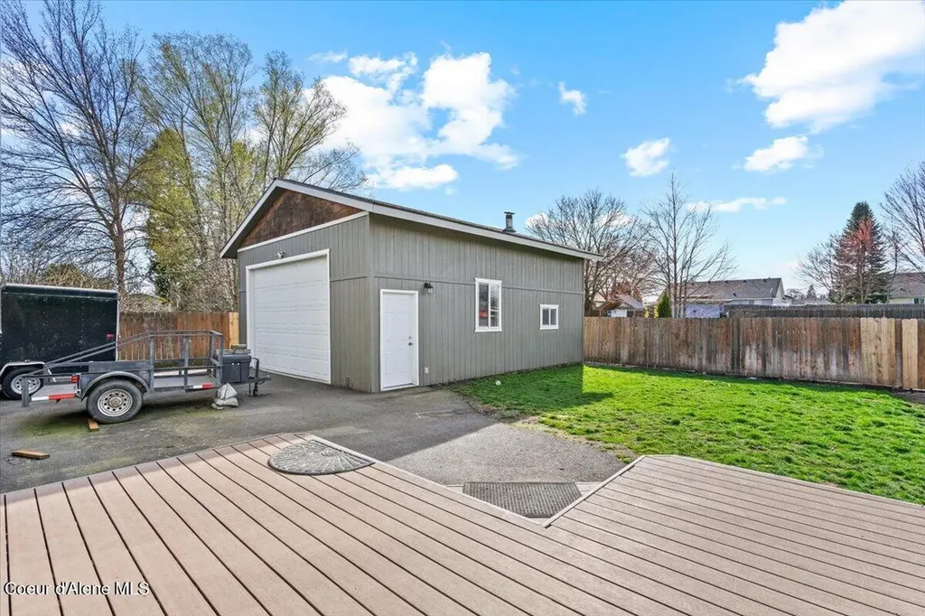 9269 N Crabapple Court Hayden ID 83835