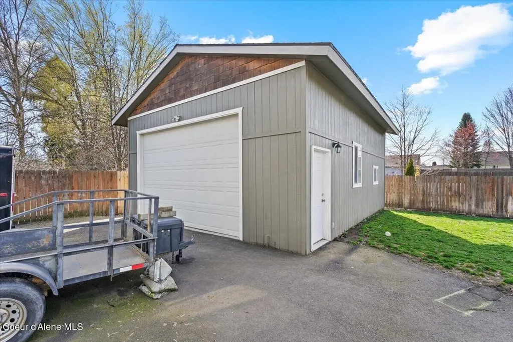 9269 N Crabapple Court Hayden ID 83835