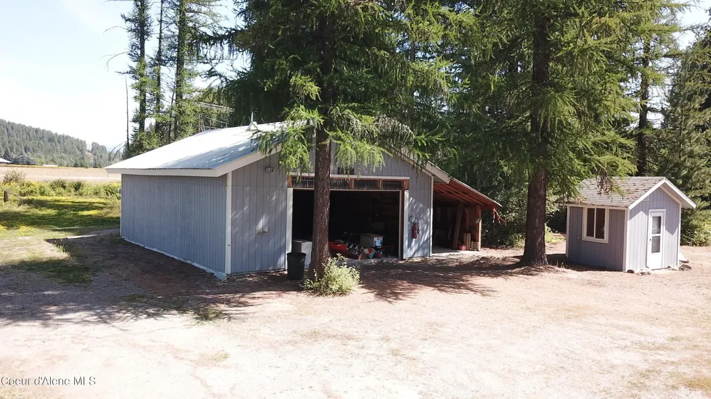 59 W Bronx Road Sandpoint ID 83864