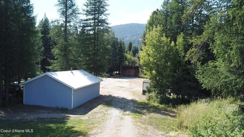59 W Bronx Road Sandpoint ID 83864