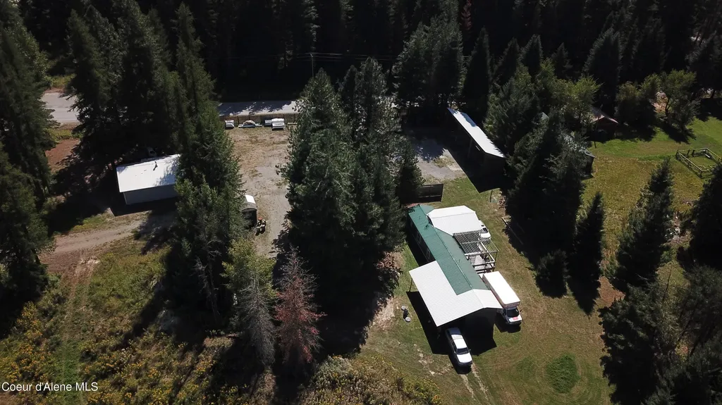 59 W Bronx Road Sandpoint ID 83864