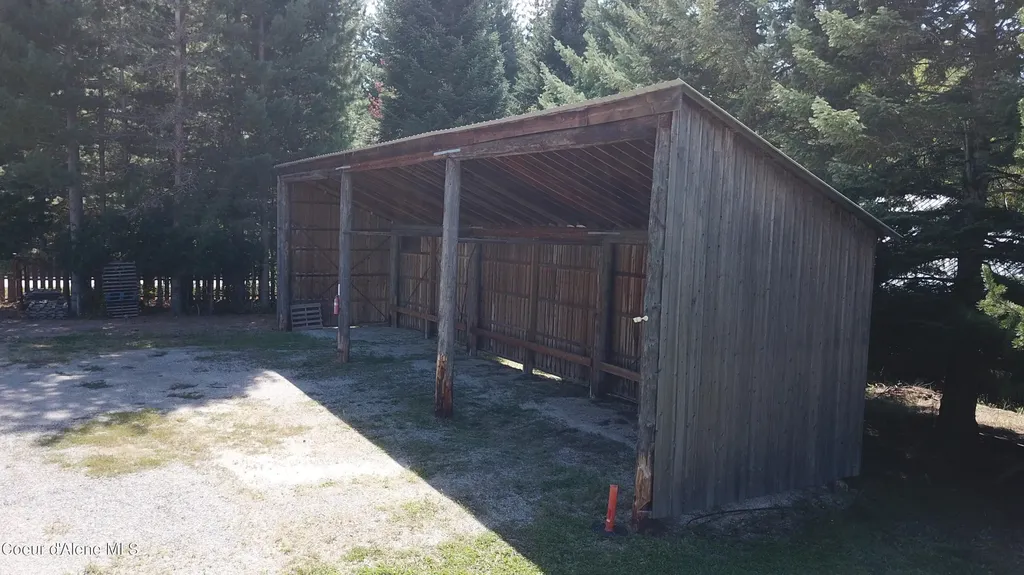 59 W Bronx Road Sandpoint ID 83864