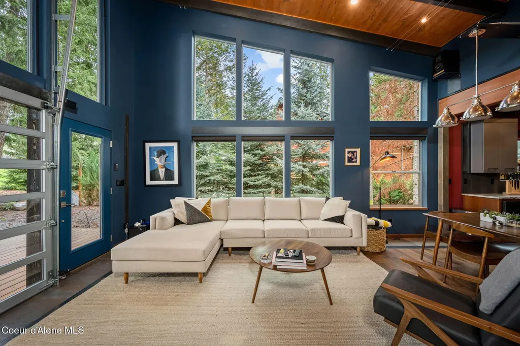 11679 N Avondale Loop Hayden ID 83835