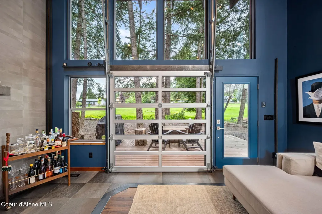 11679 N Avondale Loop Hayden ID 83835