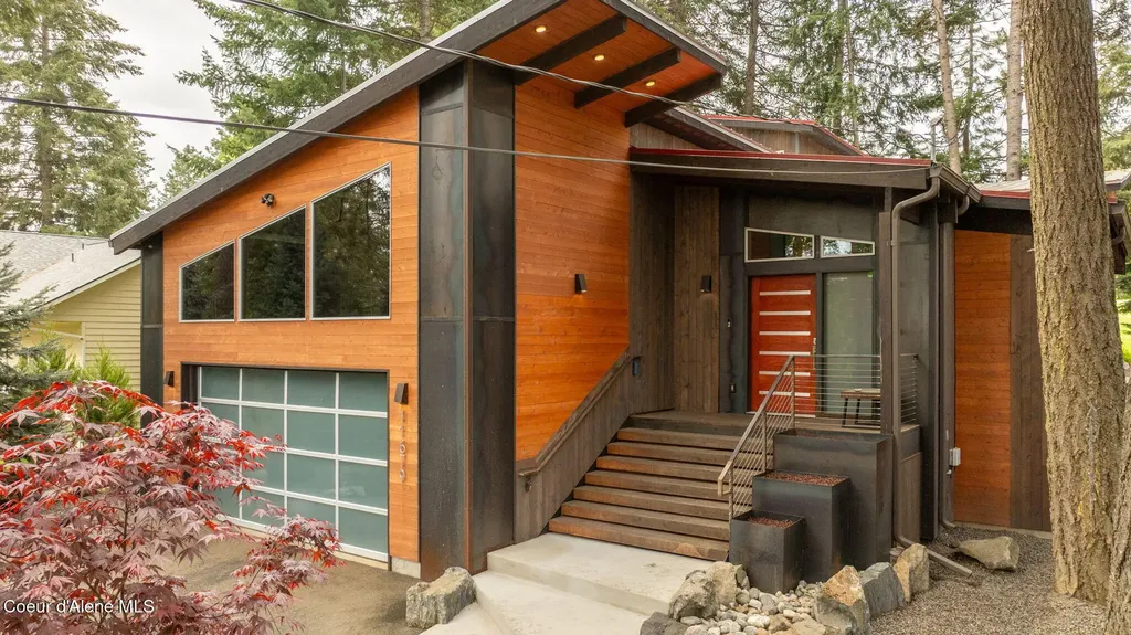 11679 N Avondale Loop Hayden ID 83835