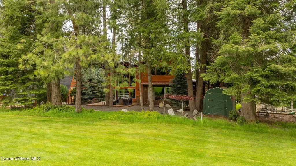 11679 N Avondale Loop Hayden ID 83835