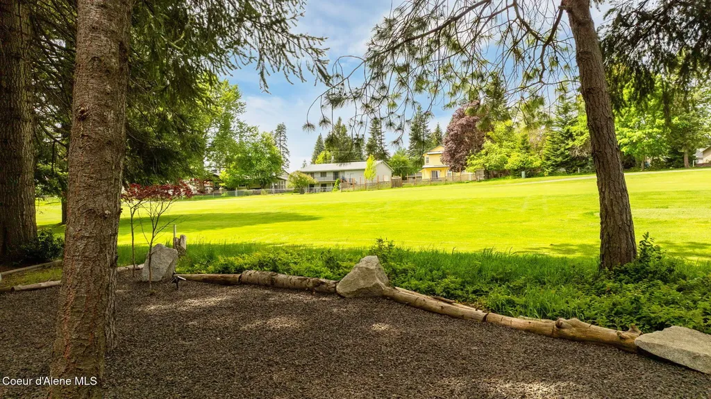 11679 N Avondale Loop Hayden ID 83835