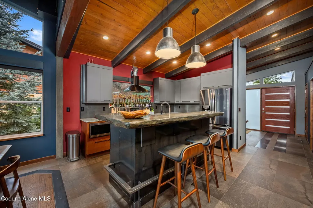 11679 N Avondale Loop Hayden ID 83835