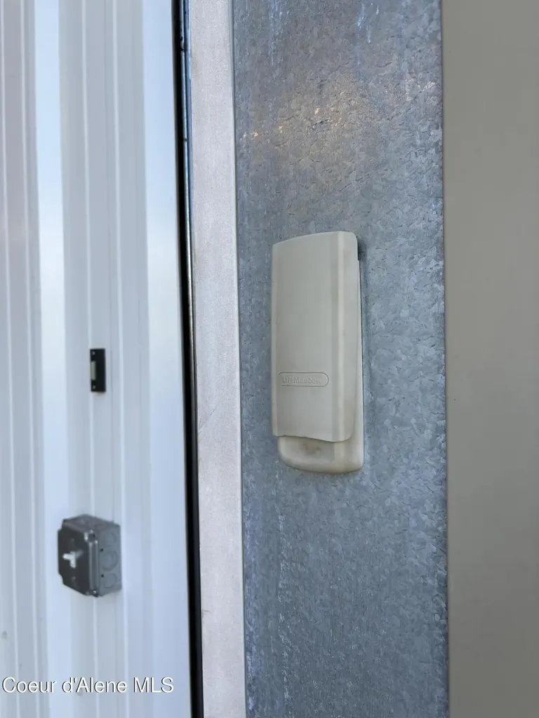 3100 W Dakota Avenue Hayden ID 83835