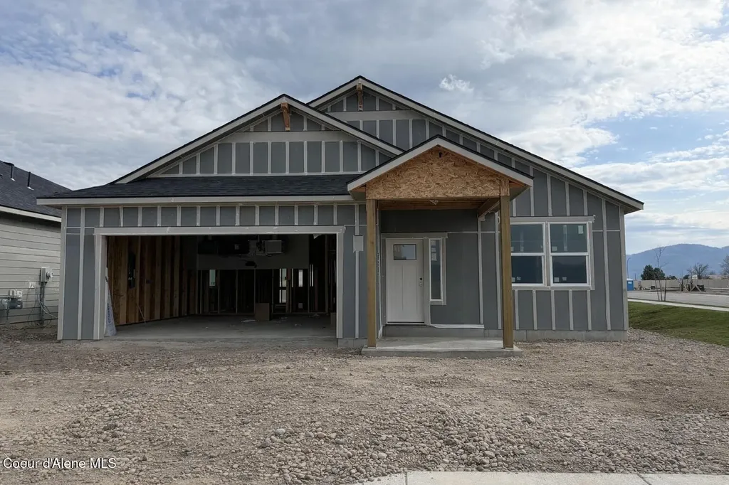 4486 E Culpeo Avenue Post Falls ID 83854