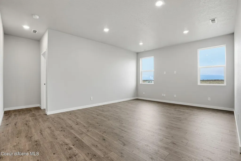 4486 E Culpeo Avenue Post Falls ID 83854