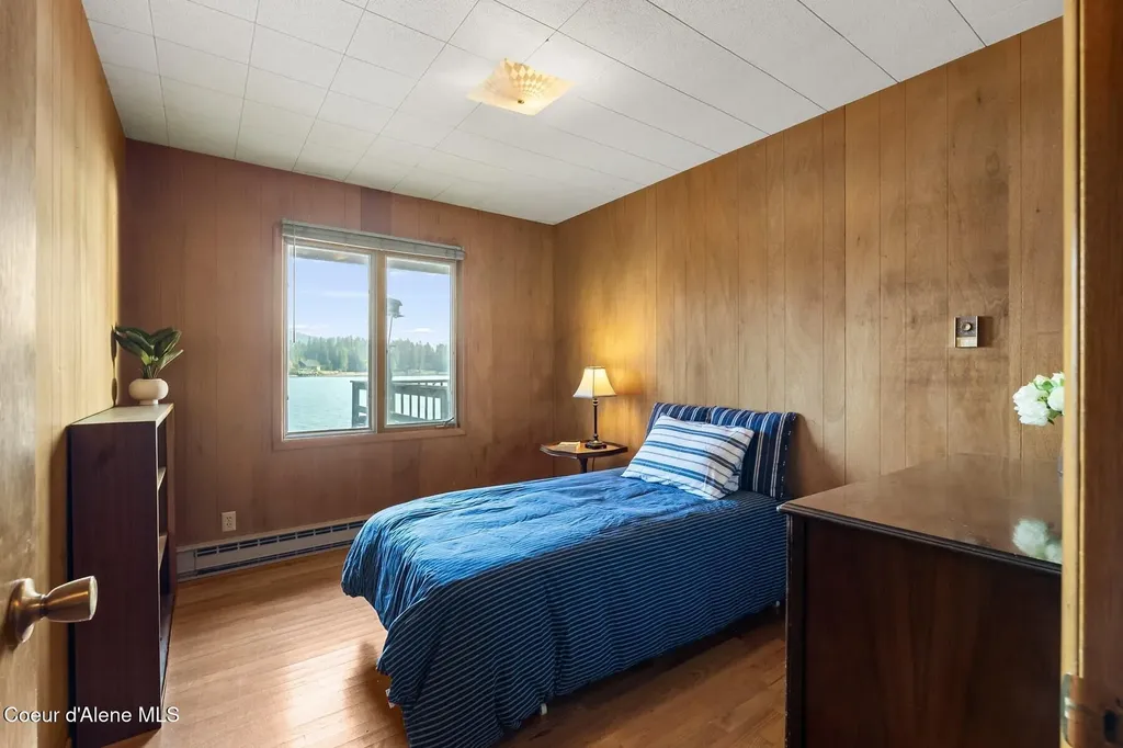 125 S Smith Creek Road Sandpoint ID 83864