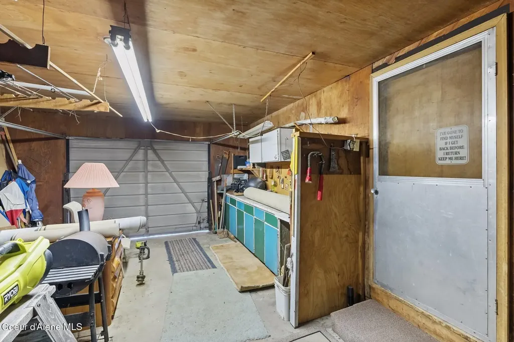 125 S Smith Creek Road Sandpoint ID 83864