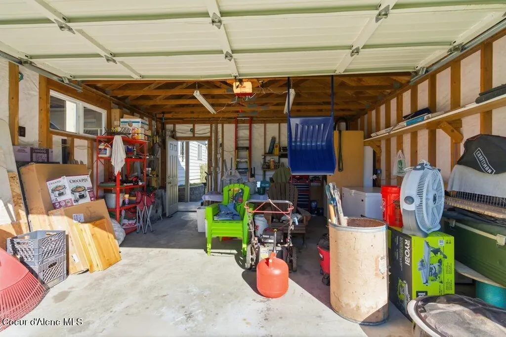 271 3rd Street Priest River ID 83856