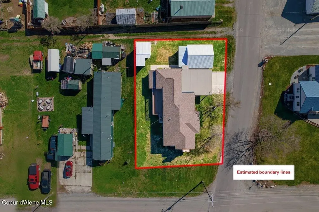 271 3rd Street Priest River ID 83856