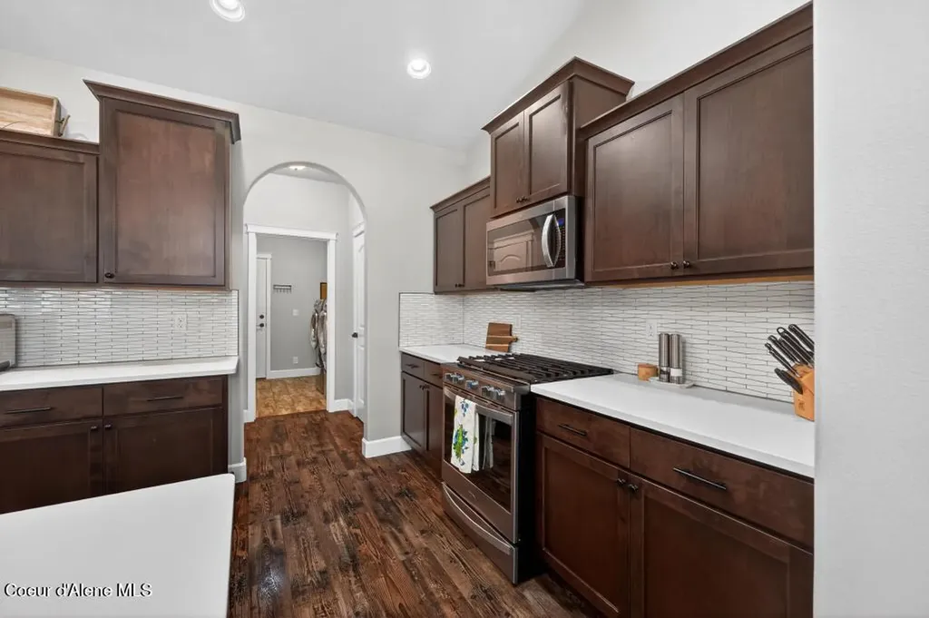 11305 N Emerald Drive Hayden ID 83835